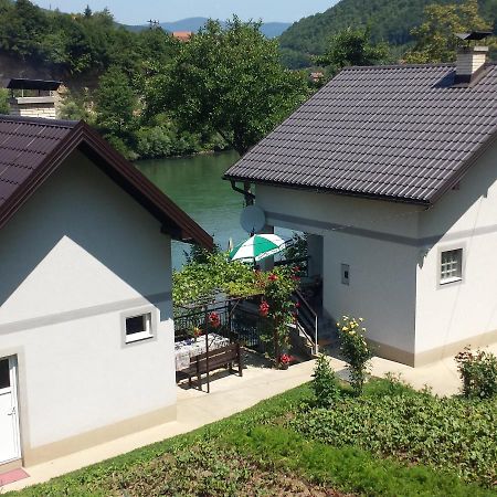 Prenociste Na Drini Foca Bed & Breakfast Ngoại thất bức ảnh