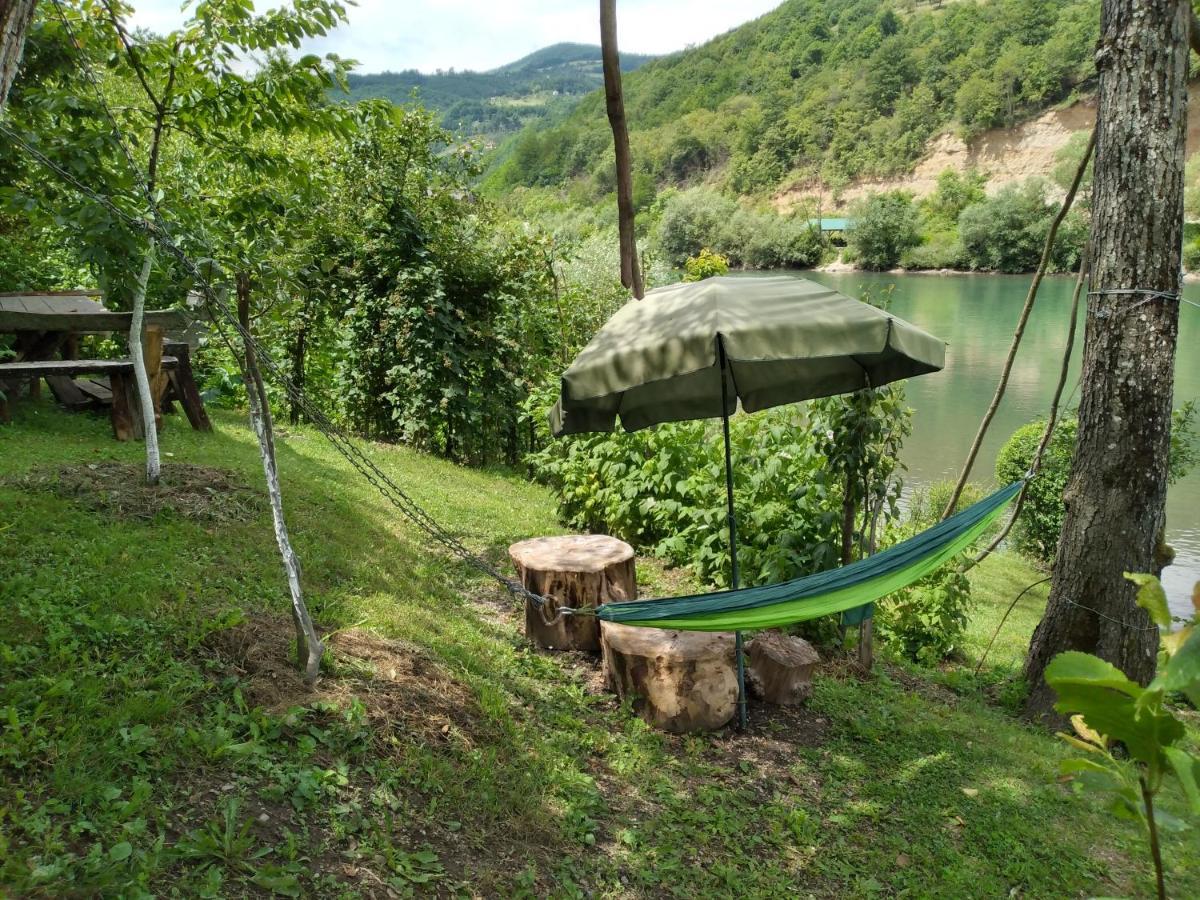 Prenociste Na Drini Foca Bed & Breakfast Ngoại thất bức ảnh