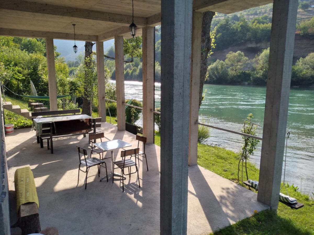 Prenociste Na Drini Foca Bed & Breakfast Ngoại thất bức ảnh