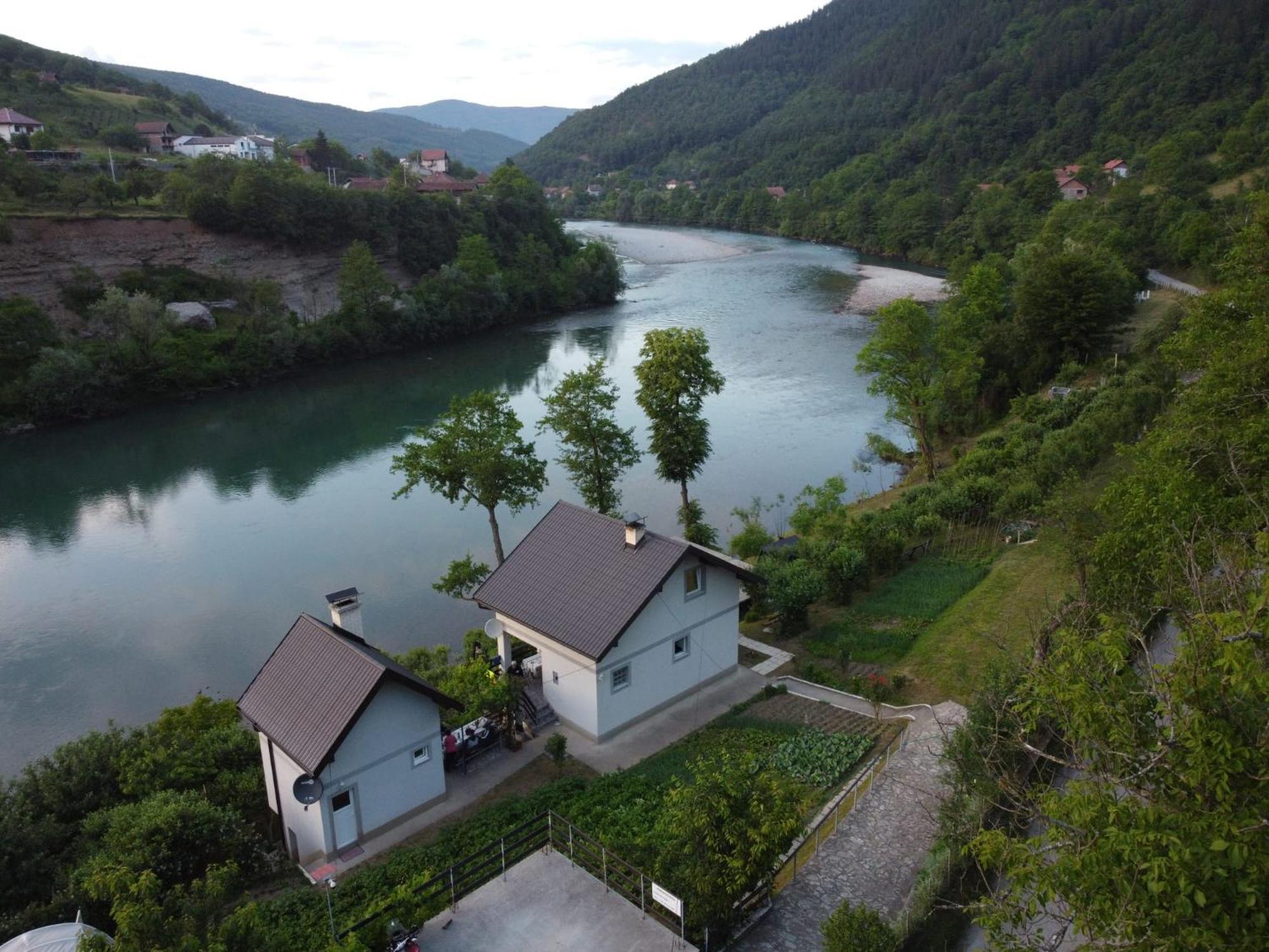 Prenociste Na Drini Foca Bed & Breakfast Ngoại thất bức ảnh